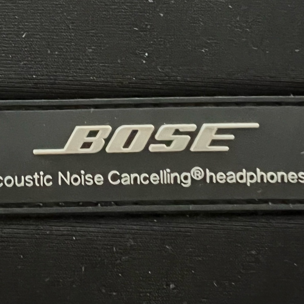Bose Acoustic Noise Canceling Headphones